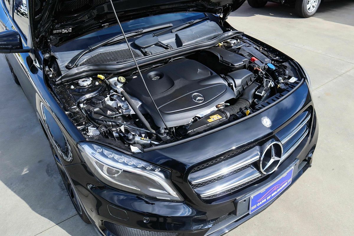 2017 Mercedes-Benz GLA-Class GLA180 X156