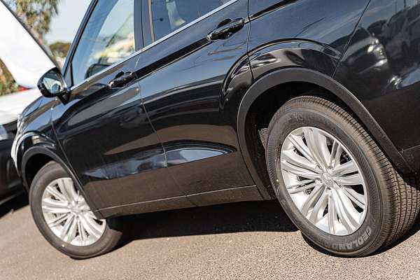 2024 Mitsubishi Outlander LS ZM