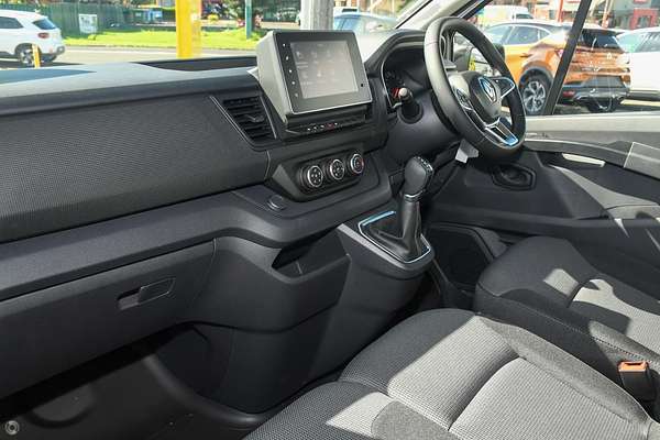 2024 Renault Trafic Pro X82 SWB