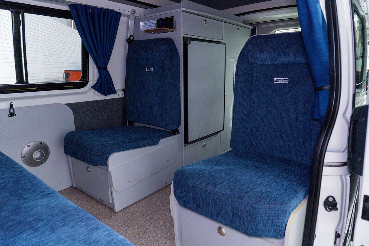 2015 Toyota Hiace TRH201R