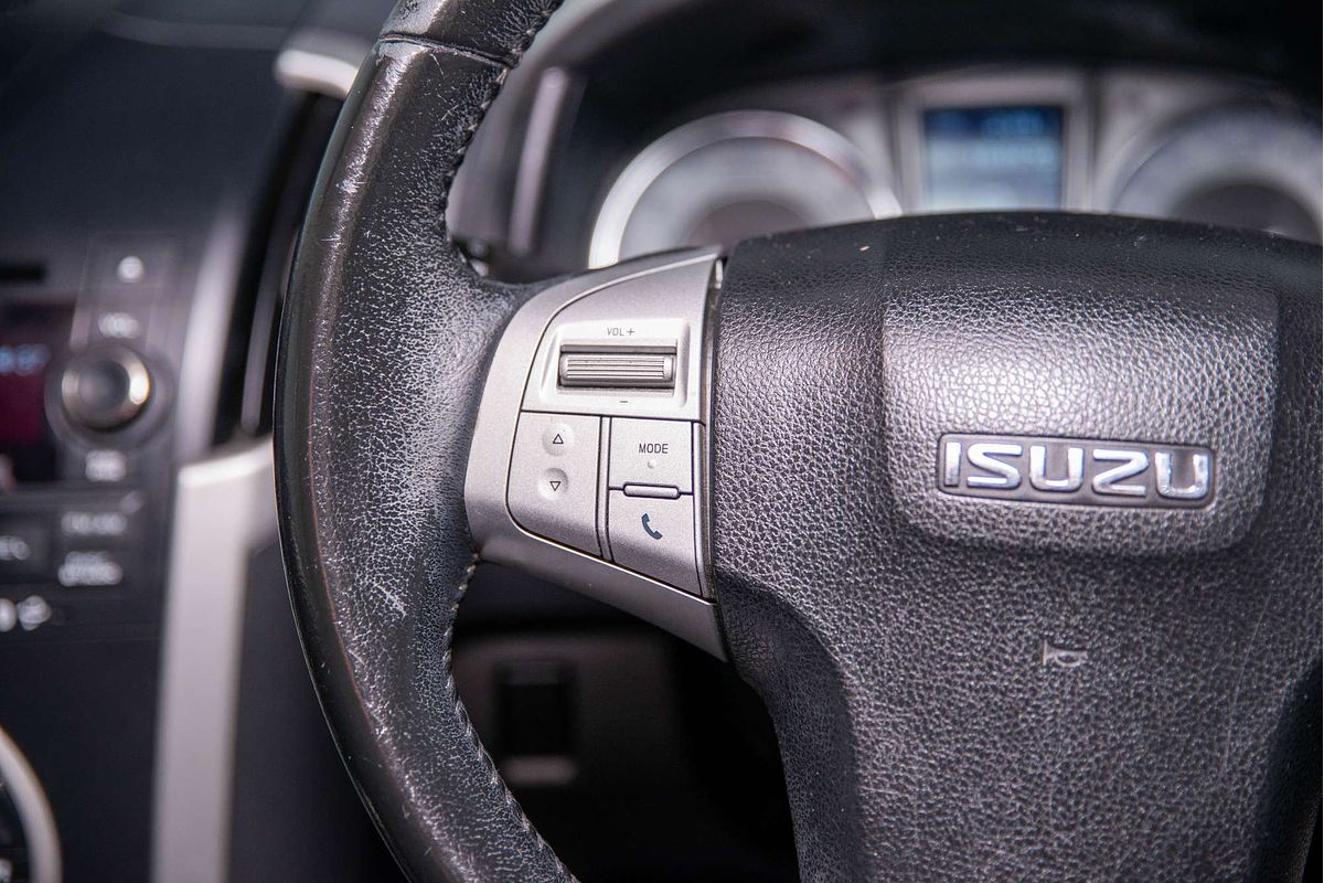 2014 Isuzu MU-X LS-U