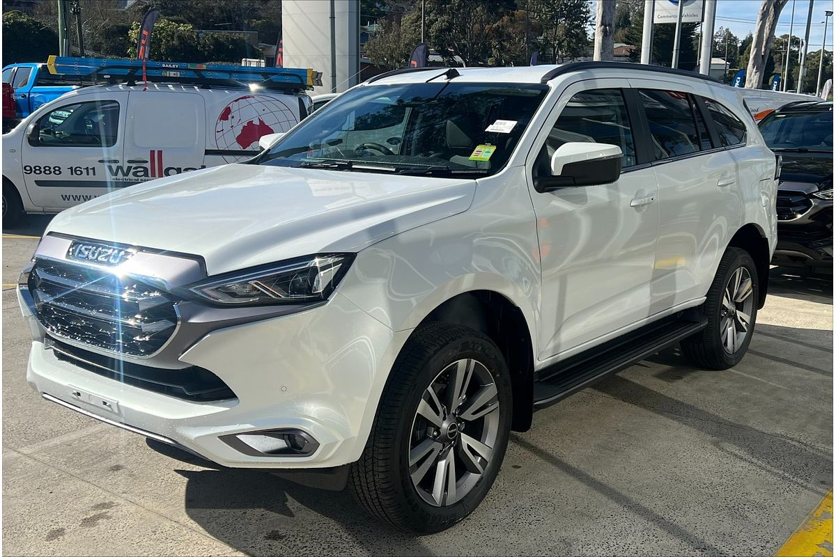 2024 Isuzu MU-X LS-T