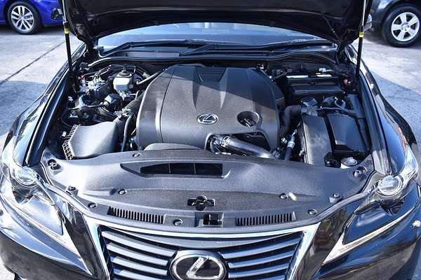 2013 Lexus IS IS250 Sports Luxury GSE30R