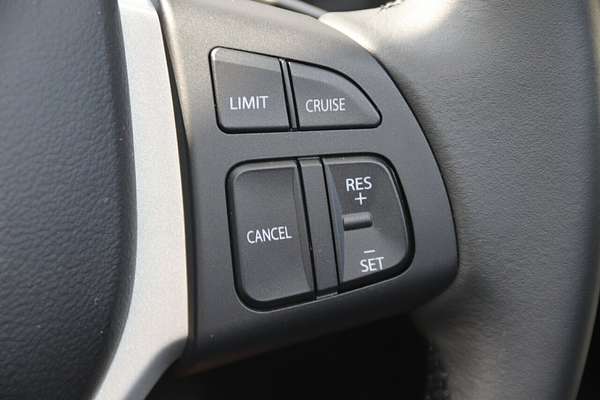 2023 Suzuki Vitara Shadow LY Series II
