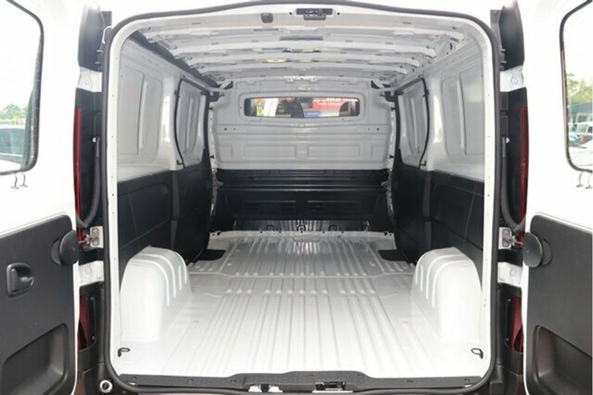 2024 Renault Trafic Premium X82 LWB