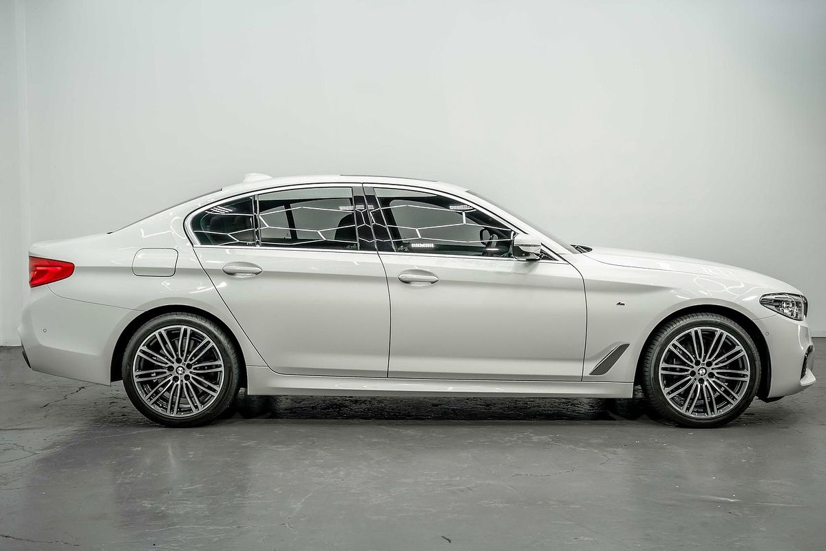 2019 BMW 5 Series 530i M Sport G30