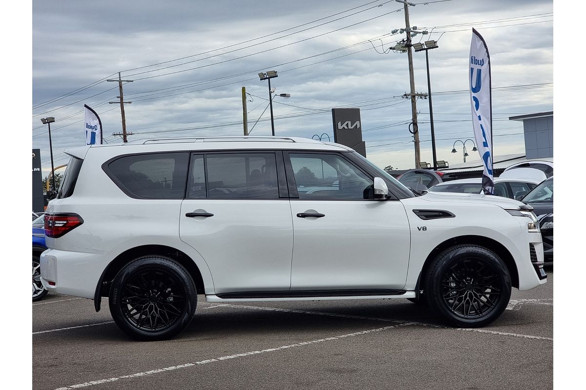 2023 Nissan Patrol Ti-L Y62