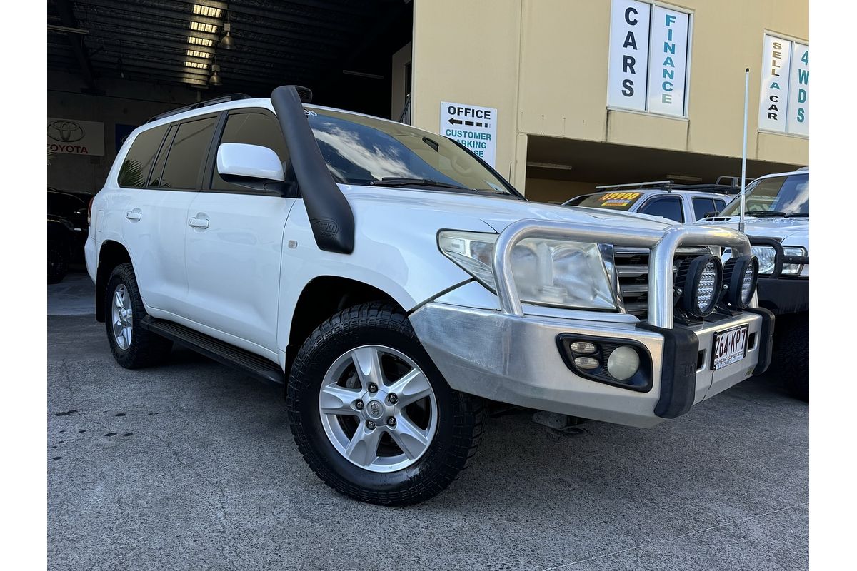 2011 Toyota Landcruiser Sahara (4x4) VDJ200R 09 Upgrade