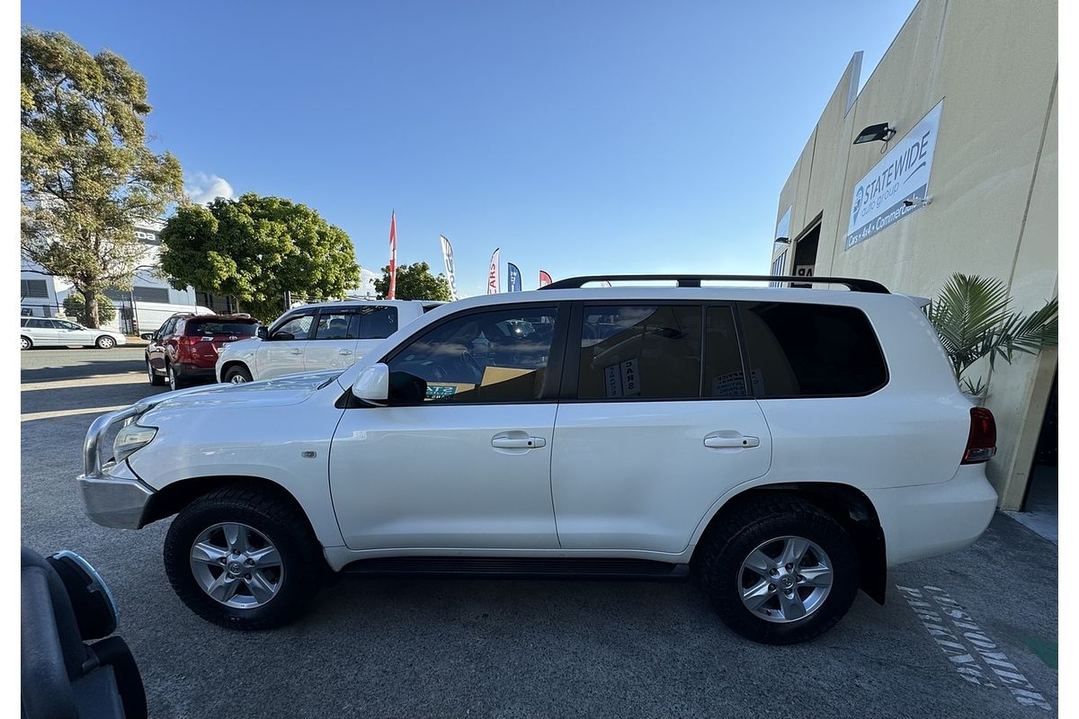 2011 Toyota Landcruiser Sahara (4x4) VDJ200R 09 Upgrade