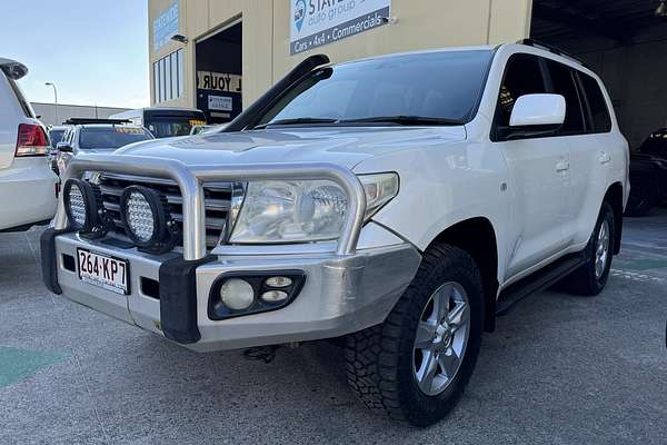 2011 Toyota Landcruiser Sahara (4x4) VDJ200R 09 Upgrade