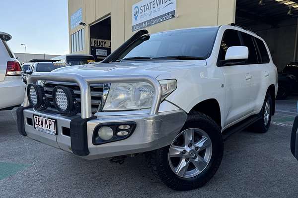 2011 Toyota Landcruiser Sahara (4x4) VDJ200R 09 Upgrade