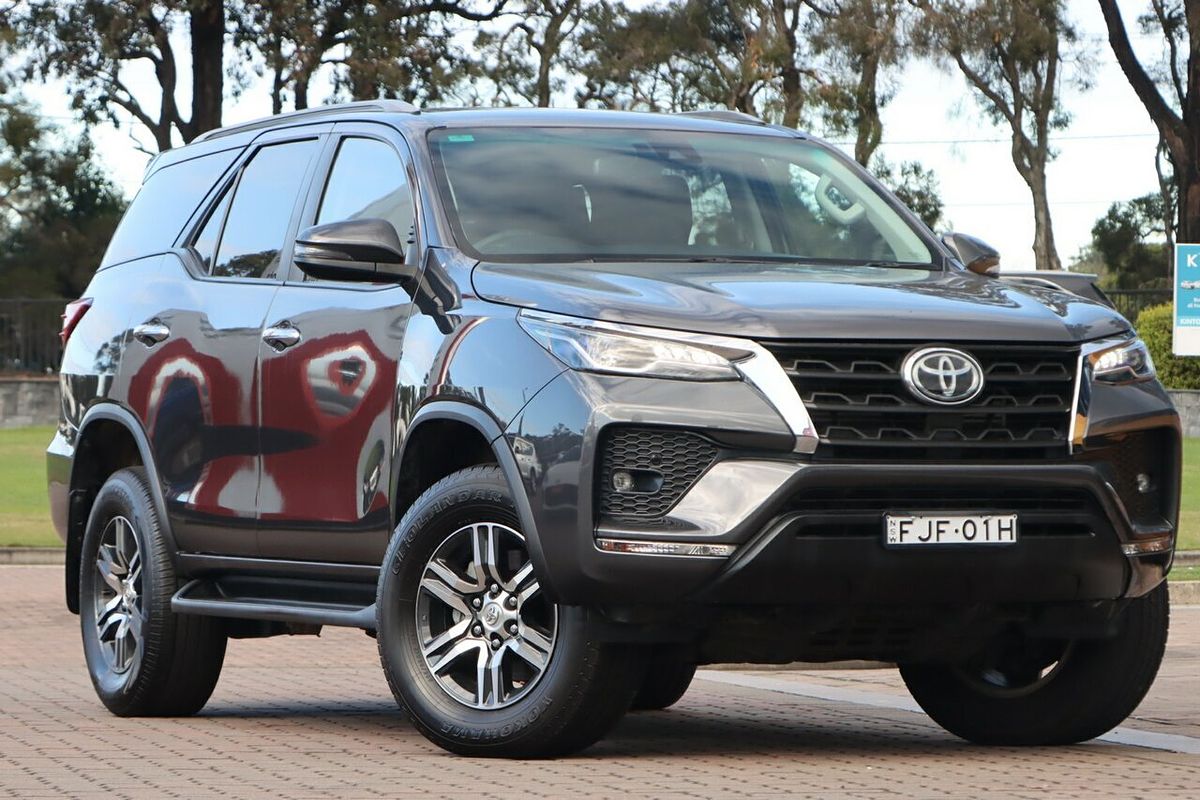 2021 Toyota Fortuner GXL GUN156R