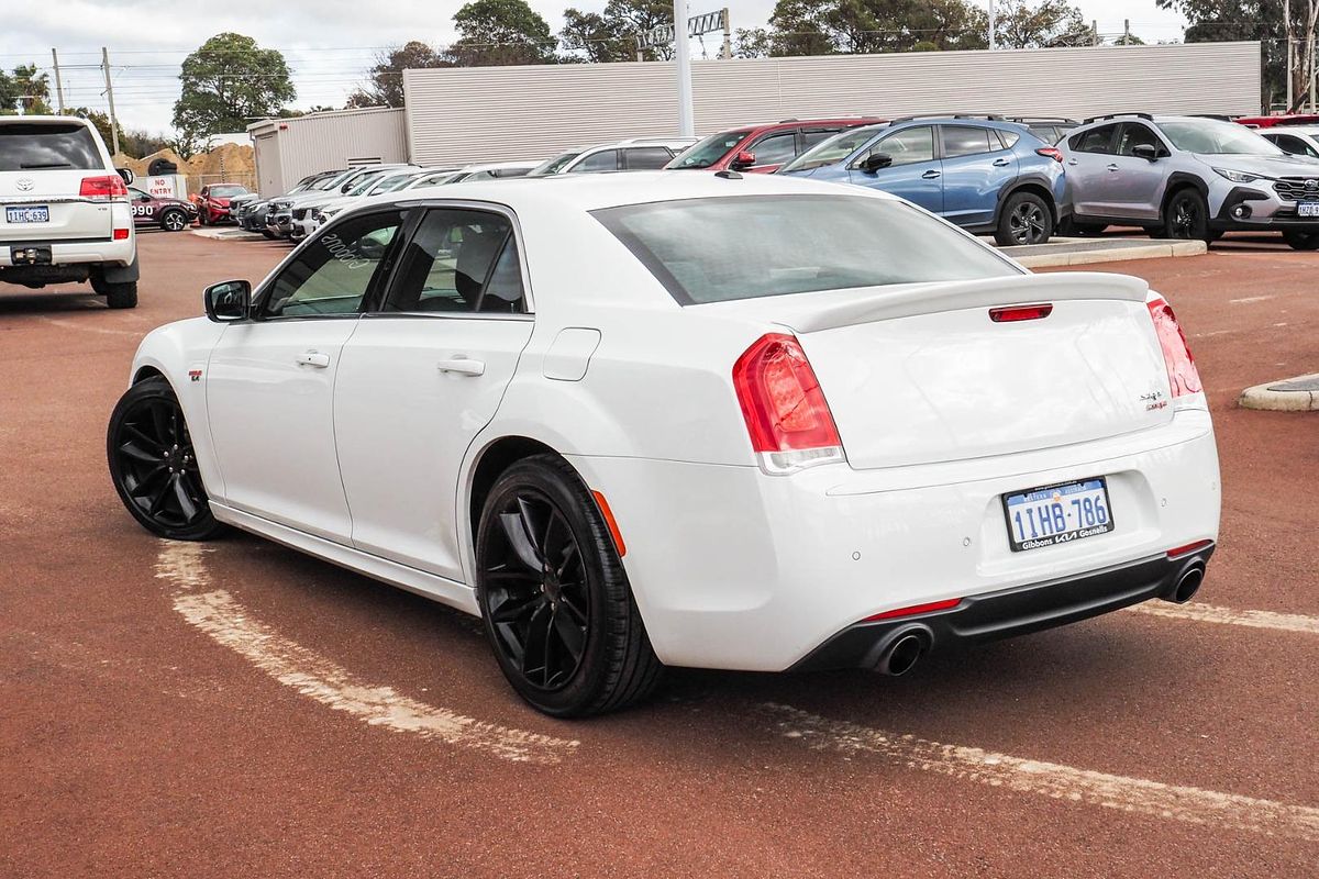 2018 Chrysler 300 SRT Core LX