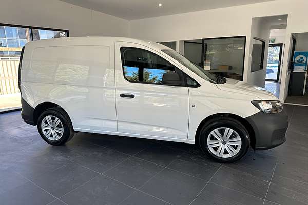 2024 Volkswagen Caddy SWB 5