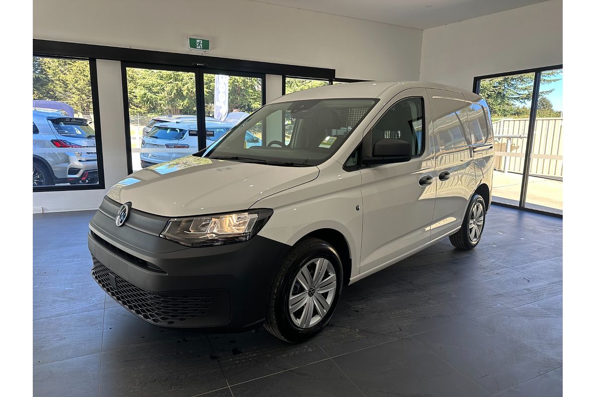 2024 Volkswagen Caddy SWB 5