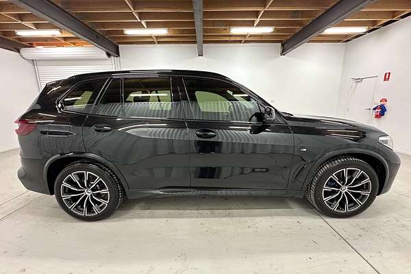2022 BMW X5 xDrive30d M Sport G05