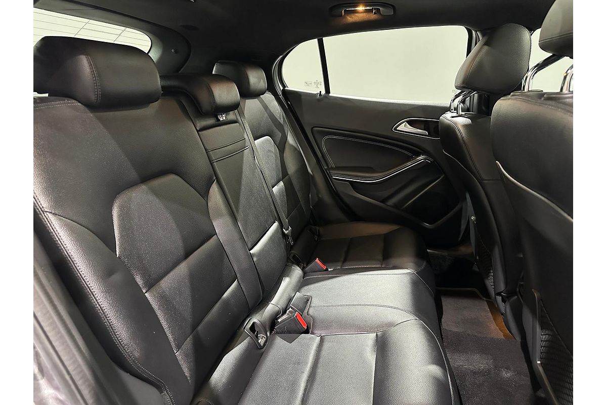 2014 Mercedes-Benz GLA-Class GLA200 CDI X156