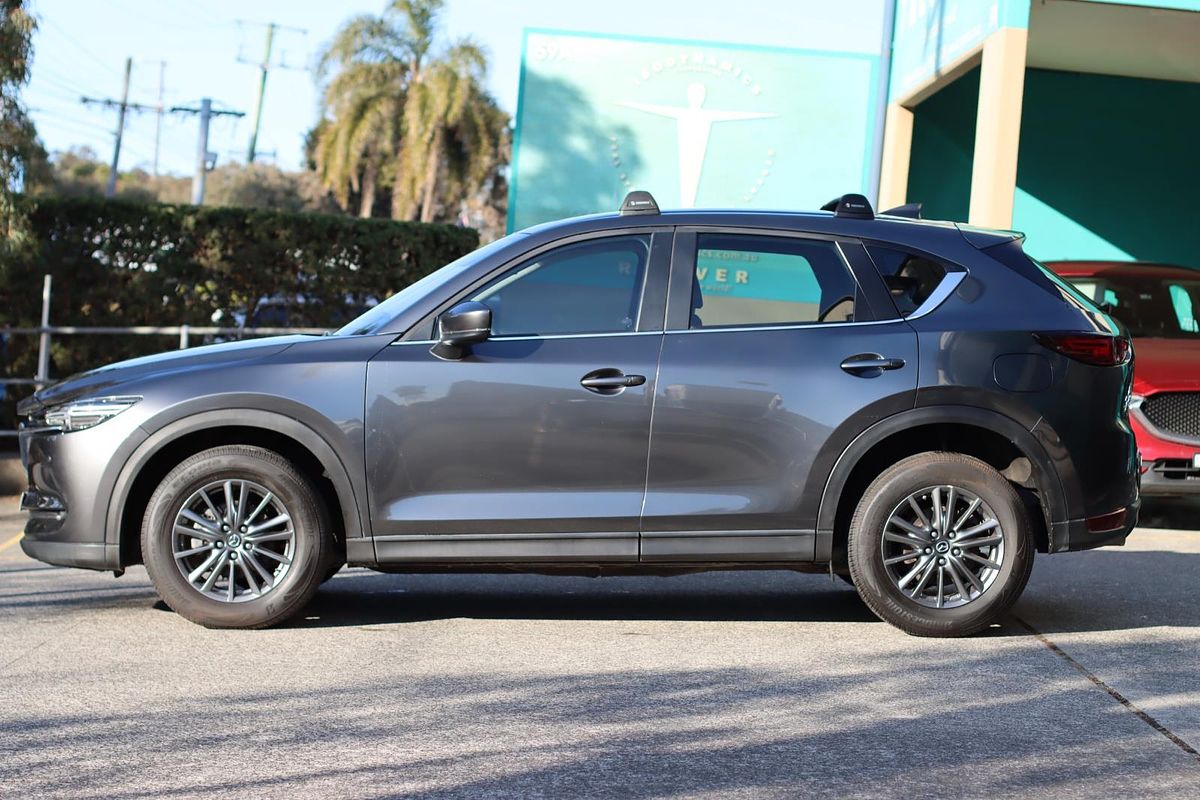 2018 Mazda CX-5 Touring KF4WLA