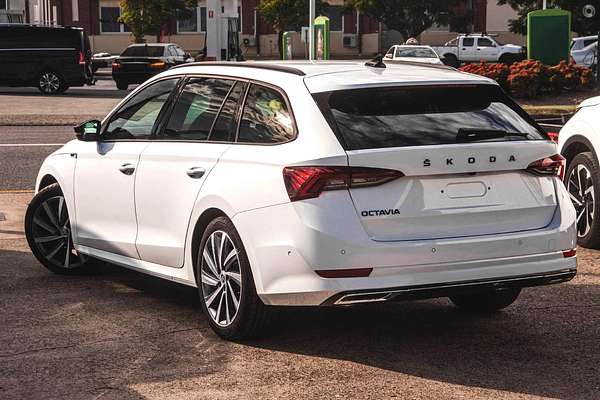 2023 ŠKODA Octavia 110TSI SportLine NX