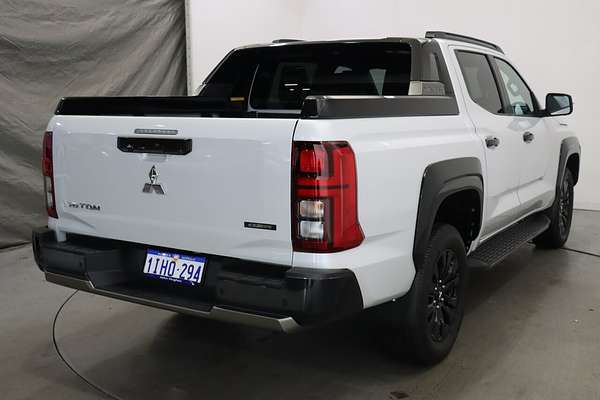 2024 Mitsubishi Triton GSR Pick-up Double Cab 4x4 MV MY24 4X4