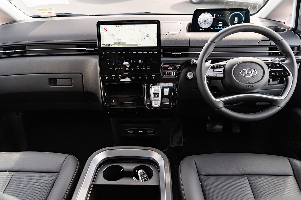 2024 Hyundai STARIA Highlander US4.V2