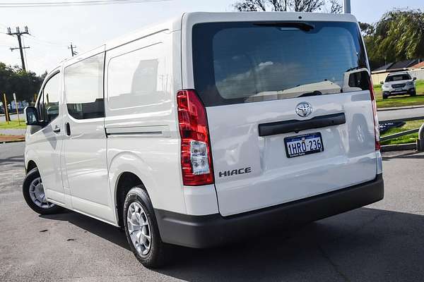 2022 Toyota Hiace GDH300R