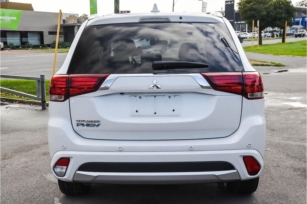 2017 Mitsubishi Outlander PHEV LS ZK