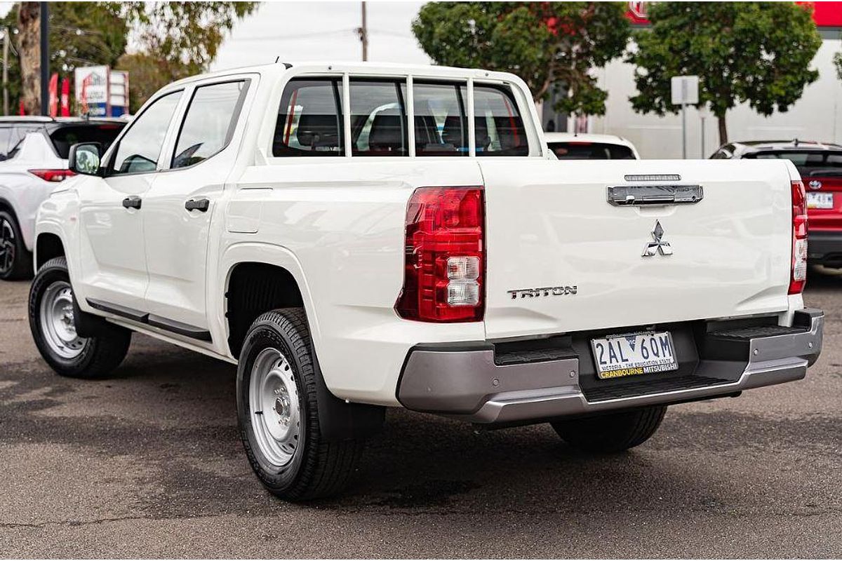 2024 Mitsubishi Triton GLX MV Rear Wheel Drive