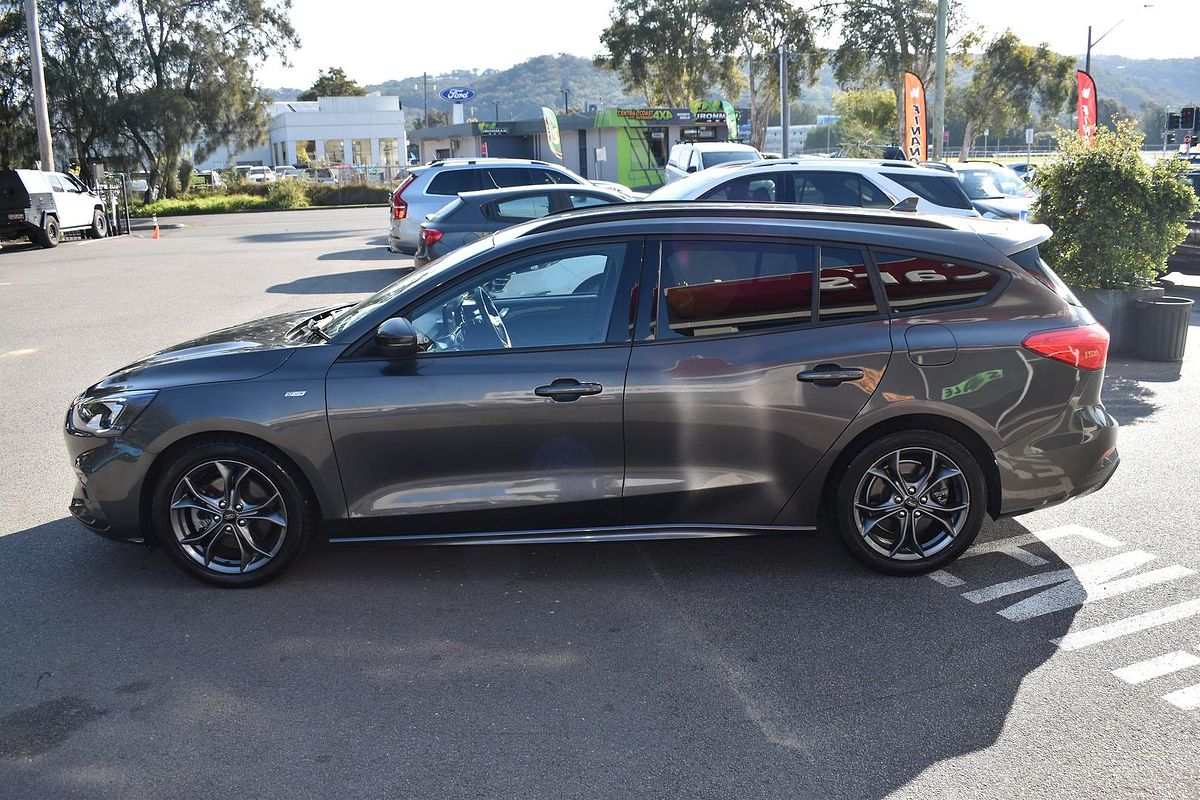 2019 Ford Focus ST-Line SA