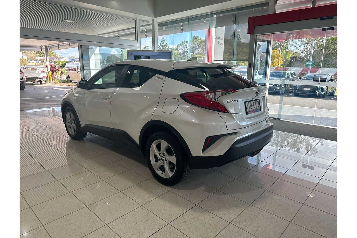 2017 Toyota C-HR NGX50R