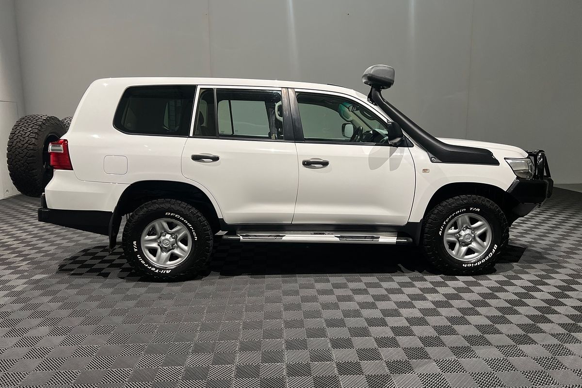 2016 Toyota Landcruiser GX VDJ200R