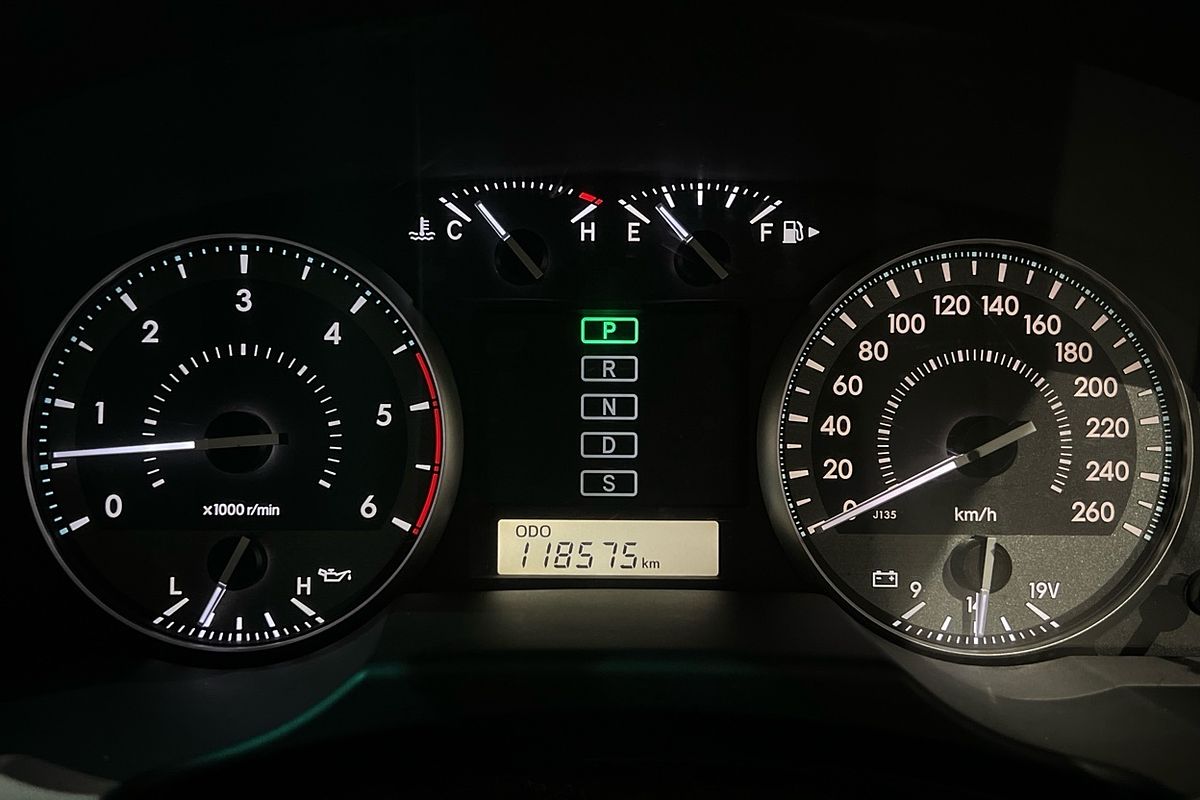 2016 Toyota Landcruiser GX VDJ200R