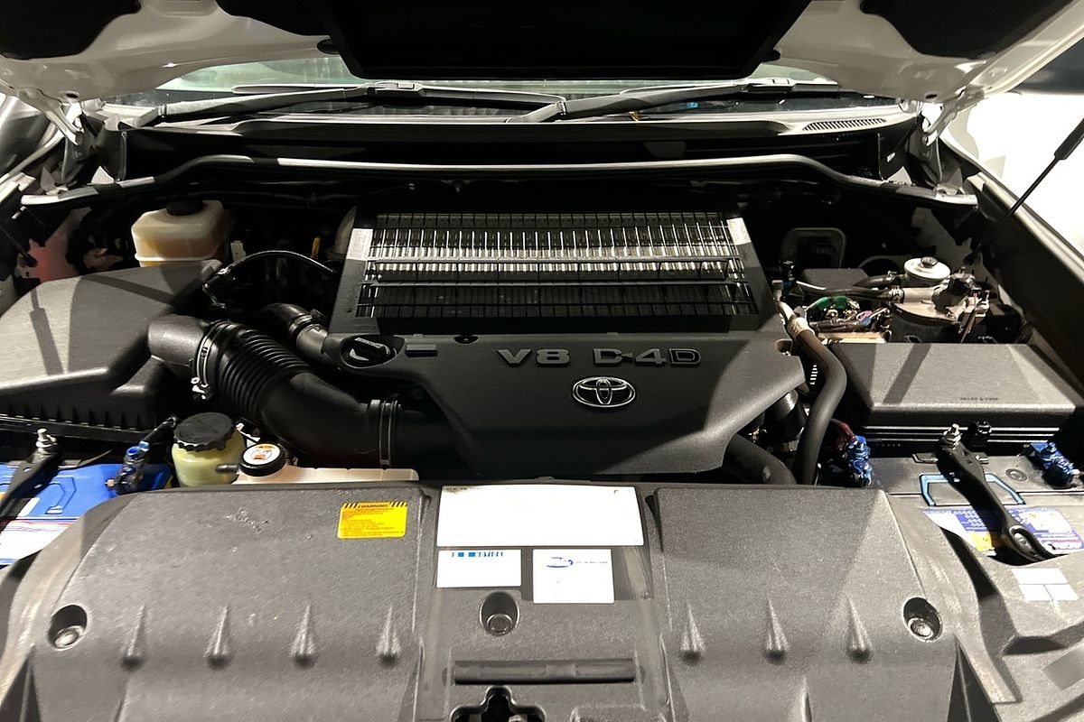 2016 Toyota Landcruiser GX VDJ200R