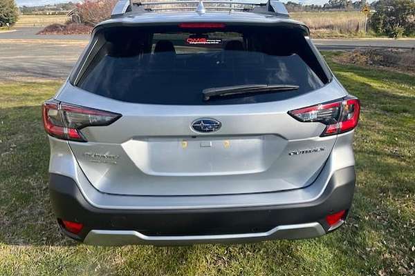 2024 Subaru Outback AWD Touring 6GEN