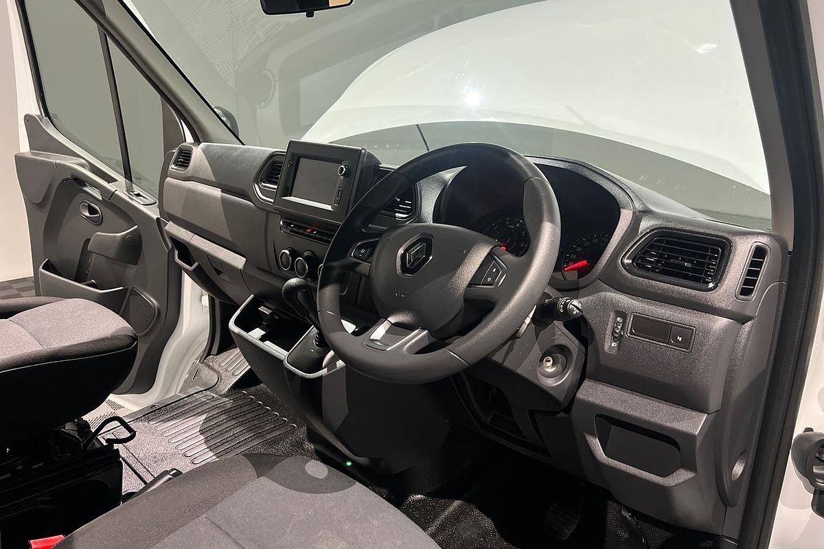 2019 Renault Master Low Roof SWB AMT X62