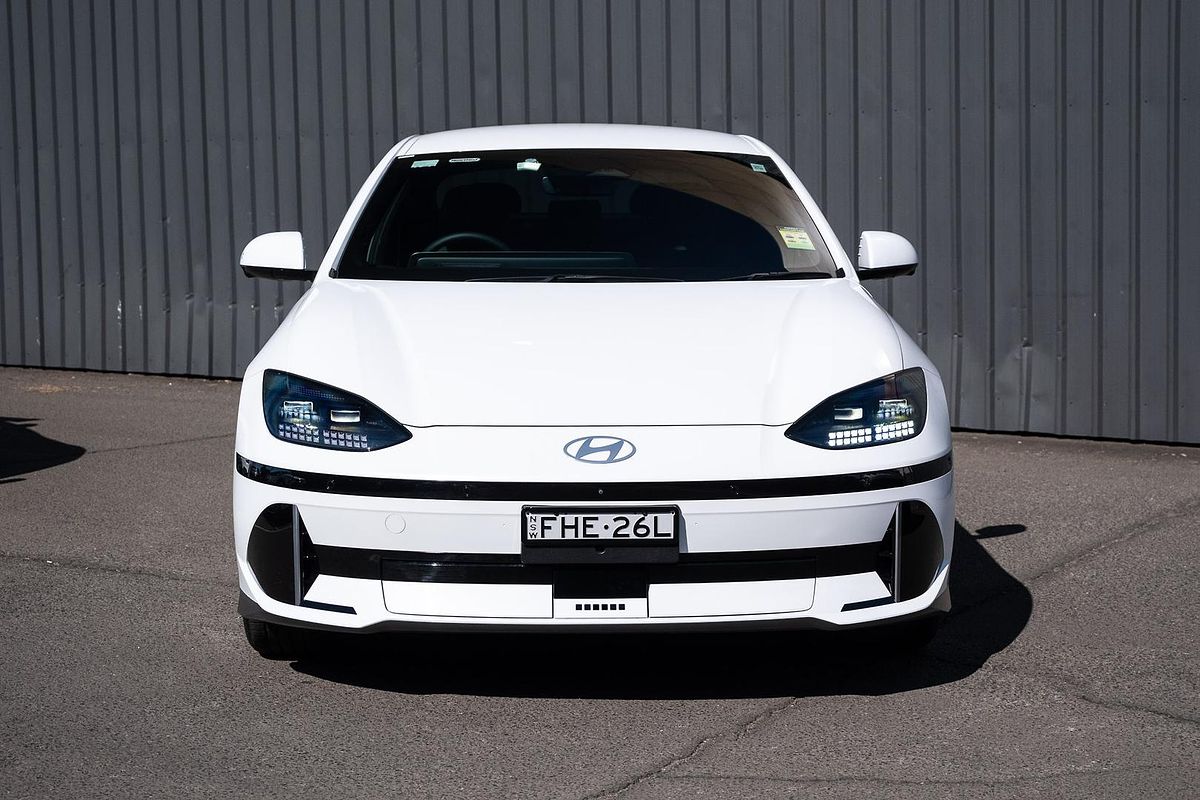 2023 Hyundai IONIQ 6 DYNAMIQ CE.V1