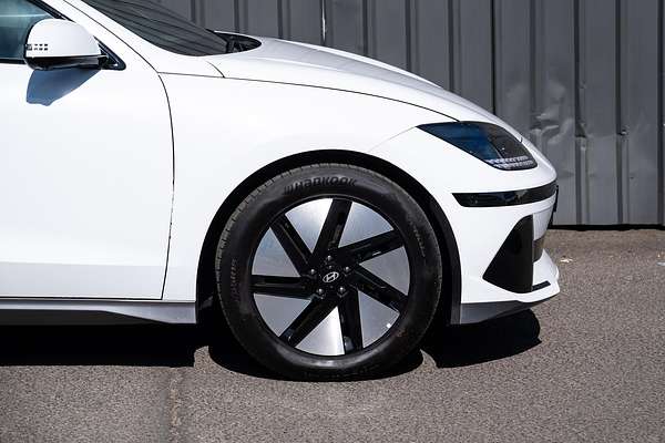 2023 Hyundai IONIQ 6 DYNAMIQ CE.V1