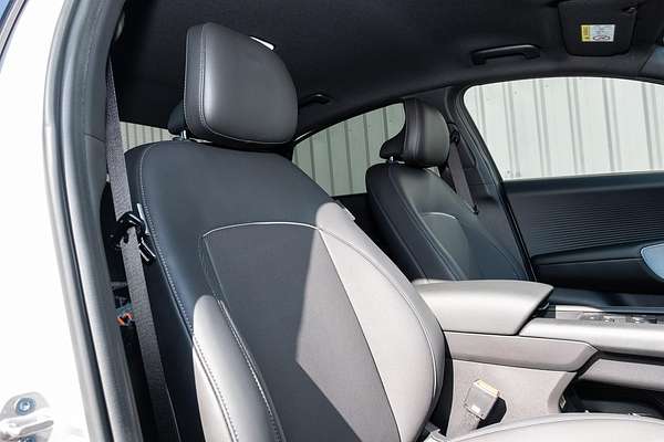 2023 Hyundai IONIQ 6 DYNAMIQ CE.V1