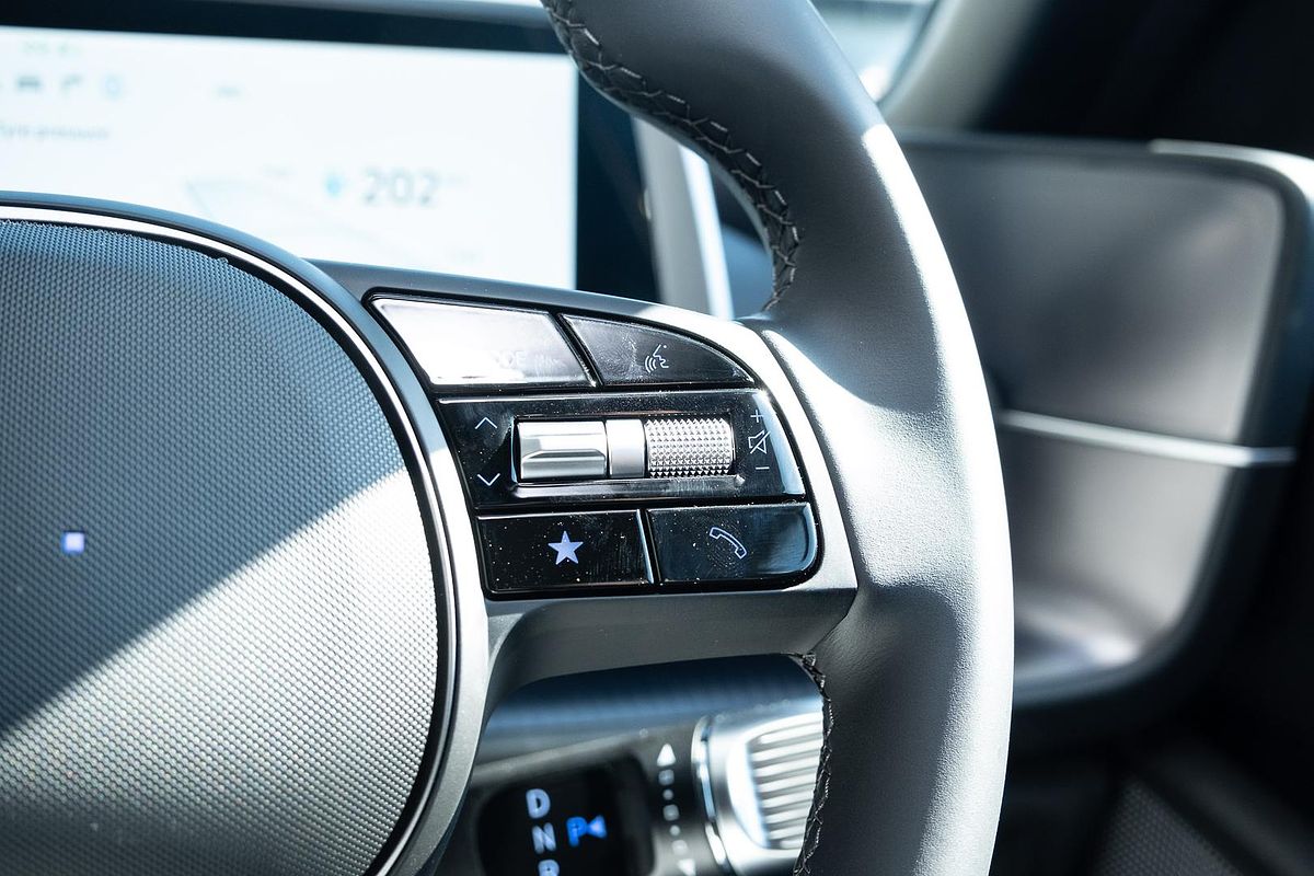 2023 Hyundai IONIQ 6 DYNAMIQ CE.V1