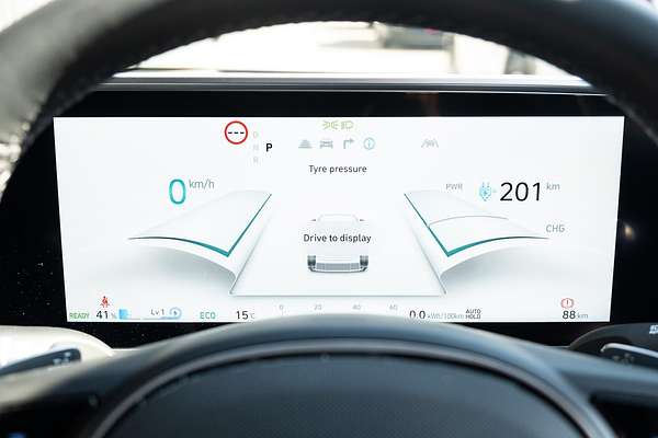 2023 Hyundai IONIQ 6 DYNAMIQ CE.V1