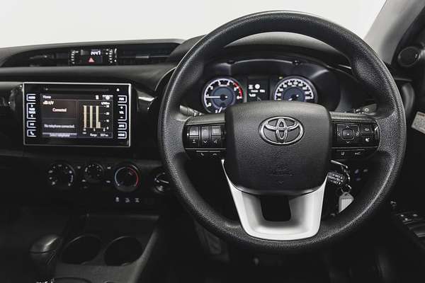 2019 Toyota Hilux SR GUN126R 4X4