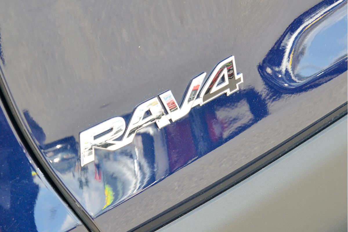 2020 Toyota RAV4 Cruiser AXAH54R