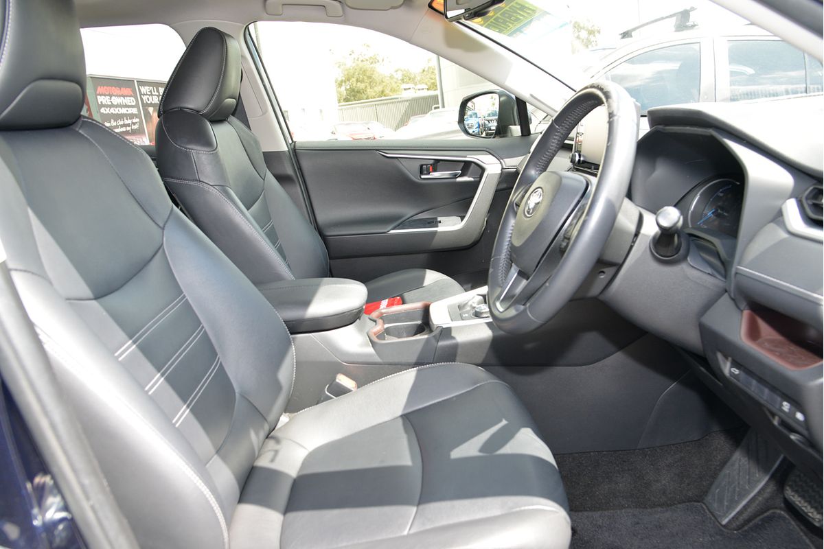 2020 Toyota RAV4 Cruiser AXAH54R