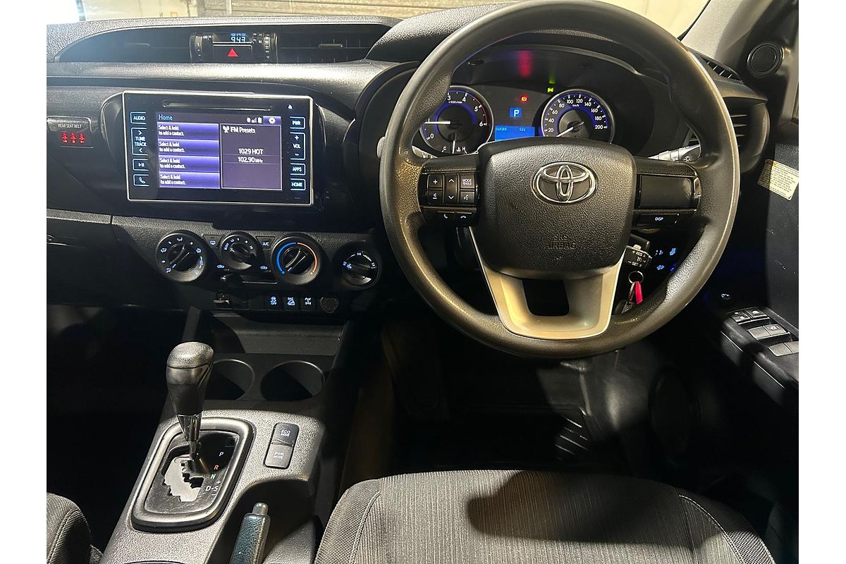2018 Toyota Hilux SR GUN126R 4X4