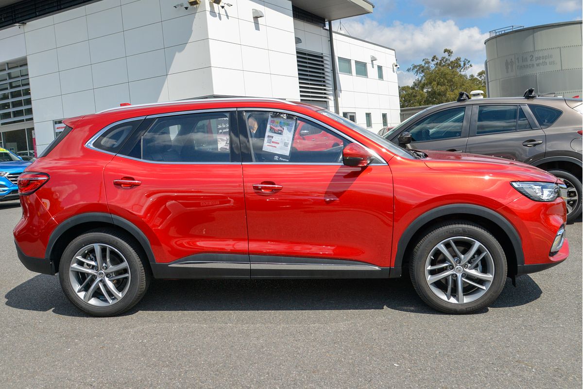 2022 MG HS Excite SAS23