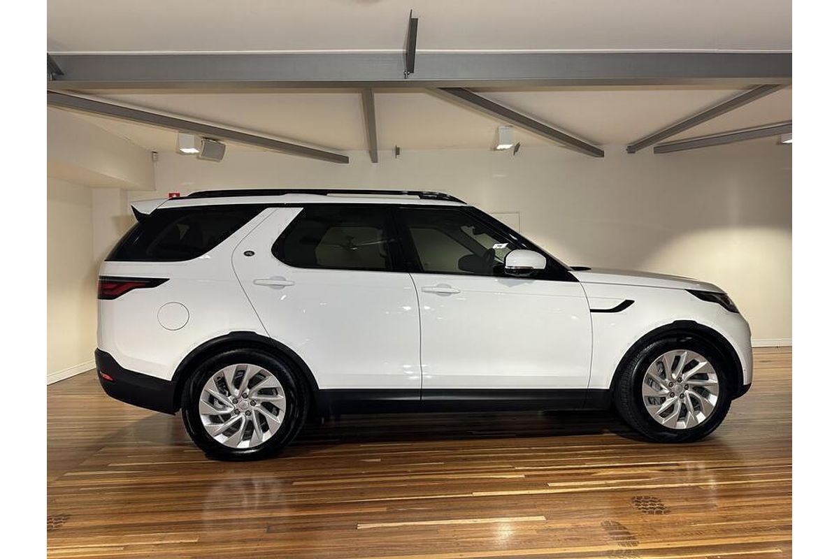 2021 Land Rover Discovery D300 S Series 5