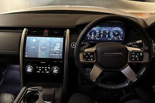 2021 Land Rover Discovery D300 S Series 5