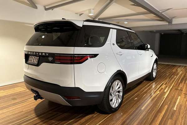 2021 Land Rover Discovery D300 S Series 5
