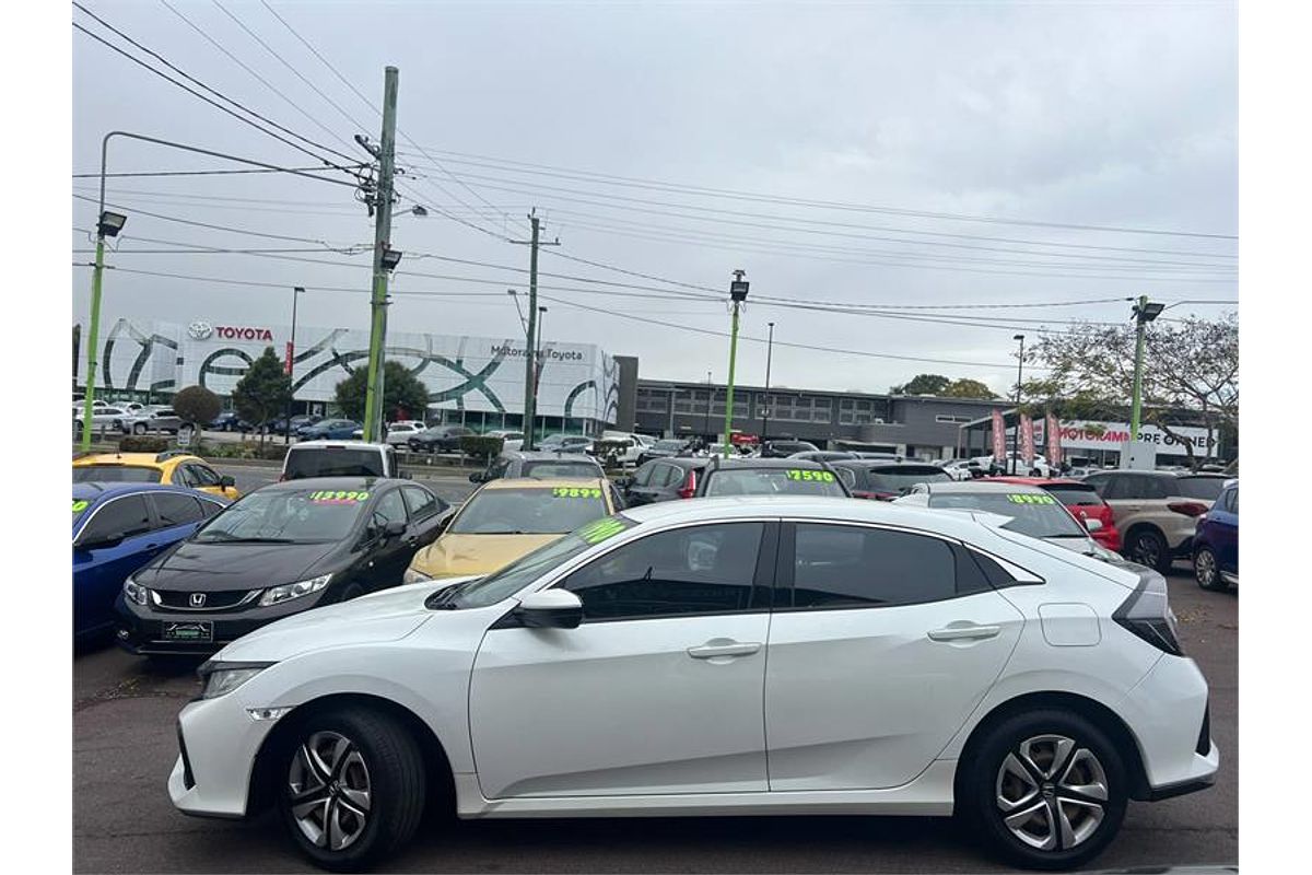 2017 Honda CIVIC VTi MY17