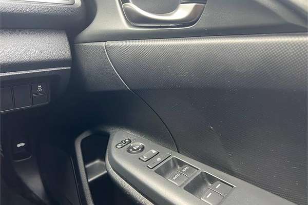 2017 Honda CIVIC VTi MY17
